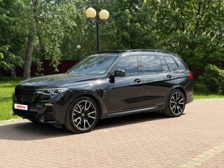 2021 BMW X7 M50d I (G07), чёрный, 8200000 рублей, вид 3