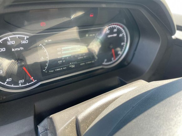 2023 IVECO-Hongyan 4x2, серебристый - вид 10