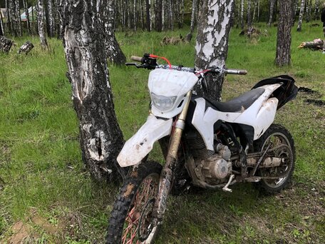 2019 BSE J1, белый, 100000 рублей, вид 1