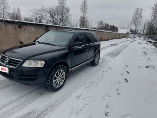 2005 Volkswagen Touareg I, чёрный, 300000 рублей, вид 1