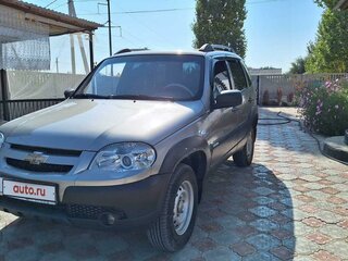 2012 Chevrolet Niva I Рестайлинг, серый, 650000 рублей, вид 1
