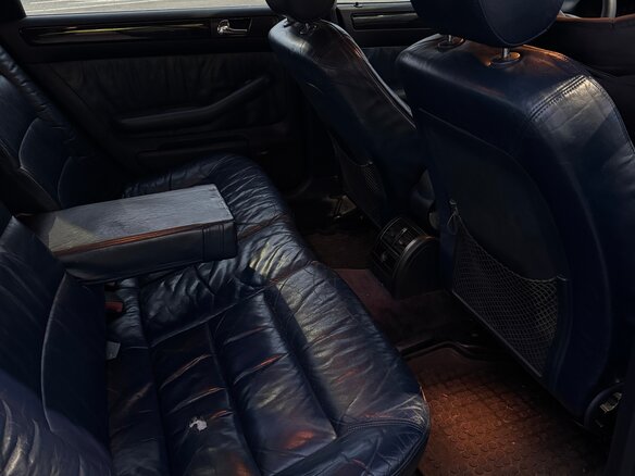 1997 Audi A6 II (C5), синий, 470000 рублей - вид 18
