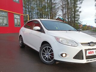 2011 Ford Focus III, белый, 630000 рублей, вид 4