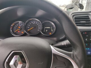 2020 Renault Logan II Рестайлинг, белый, 950000 рублей, вид 2