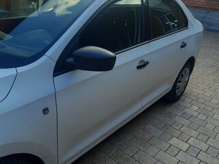 2016 Skoda Rapid I, белый, 999000 рублей, вид 3