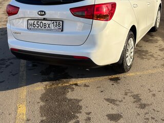 2017 Kia Ceed II Рестайлинг, белый, 1520000 рублей, вид 4