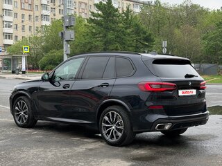 2021 BMW X5 30d IV (G05/G18), чёрный, 7000000 рублей, вид 4