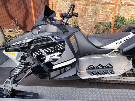 2013 Polaris 600 Switchback, чёрный, 800000 рублей, вид 2
