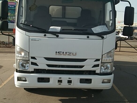 2021 Isuzu Elf (N-series), белый, 3650000 рублей