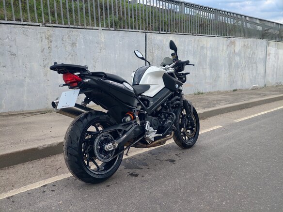 2010 BMW F 800 R, белый, 465000 рублей - вид 4