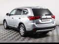 2018 Mitsubishi Outlander III Рестайлинг 2, серебристый, 1800000 рублей - вид 2