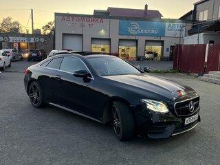 2017 Mercedes-Benz E-Класс 400 V (W213, S213, C238), чёрный, 3900000 рублей, вид 3