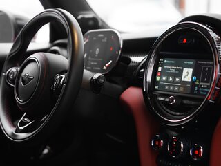 2018 Mini Hatch JCW III (F55/F56) Рестайлинг, красный, 3499000 рублей, вид 2