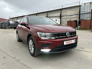 2017 Volkswagen Tiguan II, пурпурный, 2150000 рублей, вид 4