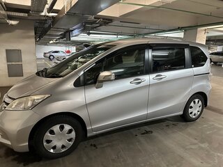 2013 Honda Freed I Рестайлинг, серый, 1150000 рублей, вид 5