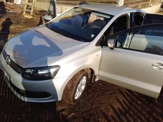 2014 Volkswagen Polo V, серебристый, 950000 рублей, вид 1