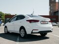 2017 Hyundai Solaris II, белый, 999999 рублей - вид 1