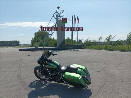 2011 Harley-Davidson Street Glide, зелёный, 870000 рублей, вид 2
