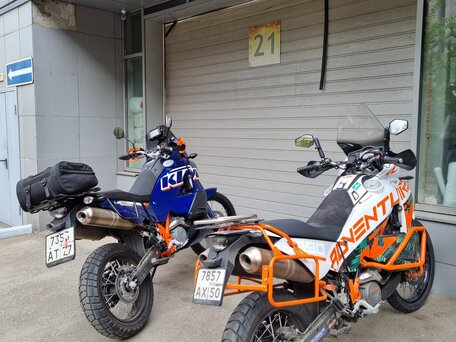 2012 KTM 990 Adventure, синий, 1248813 рублей, вид 1