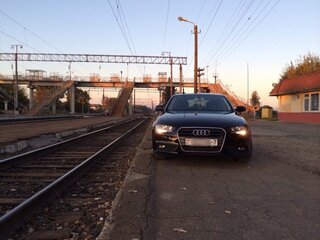 2013 Audi A4 IV (B8) Рестайлинг, чёрный, 1257982 рублей, вид 5