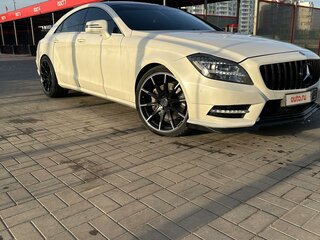 2013 Mercedes-Benz CLS 350 CDI II (C218), белый, 3200000 рублей, вид 3