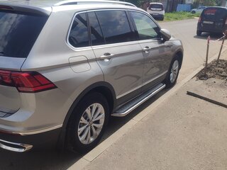 2020 Volkswagen Tiguan II Рестайлинг, серый, 3800000 рублей, вид 3