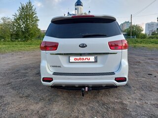 2019 Kia Carnival III, белый, 3200000 рублей, вид 3