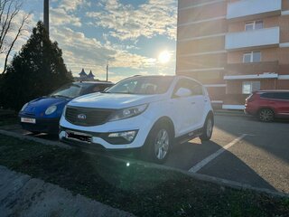 2013 Kia Sportage III, белый, 1500000 рублей, вид 2