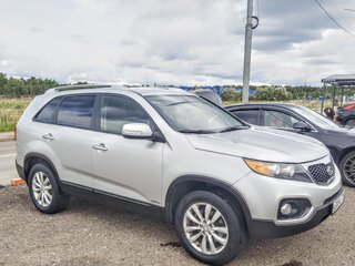 2009 Kia Sorento II, серебристый, 997300 рублей, вид 3