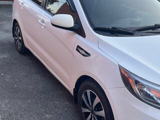 2016 Kia Rio III Рестайлинг, белый, 800000 рублей, вид 4