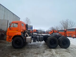 2019 КамАЗ 43118, оранжевый, 4300000 рублей, вид 4