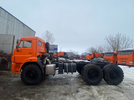 2019 КамАЗ 43118, оранжевый, 4300000 рублей, вид 4