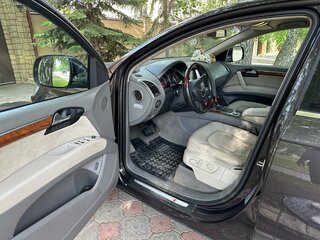 2009 Audi Q7 I (4L), чёрный, 1450000 рублей, вид 5