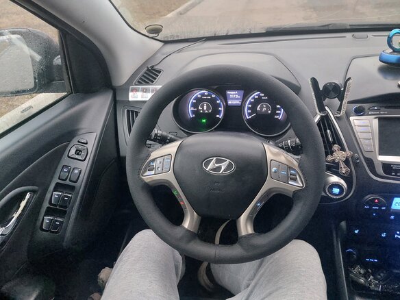 2013 Hyundai ix35 I Рестайлинг, чёрный, 1699000 рублей - вид 6