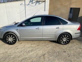 2007 Ford Focus II, серебристый, 650000 рублей, вид 3