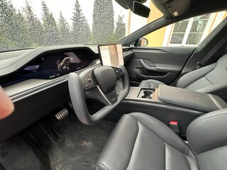 2021 Tesla Model S Plaid I Рестайлинг 2, чёрный, 10000000 рублей, вид 5