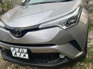 2018 Toyota C-HR I, серый, 1950000 рублей, вид 2