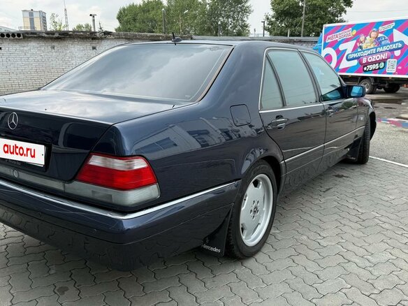 1998 Mercedes-Benz S-Класс 500 Long III (W140) Рестайлинг, синий, 4000000 рублей - вид 5