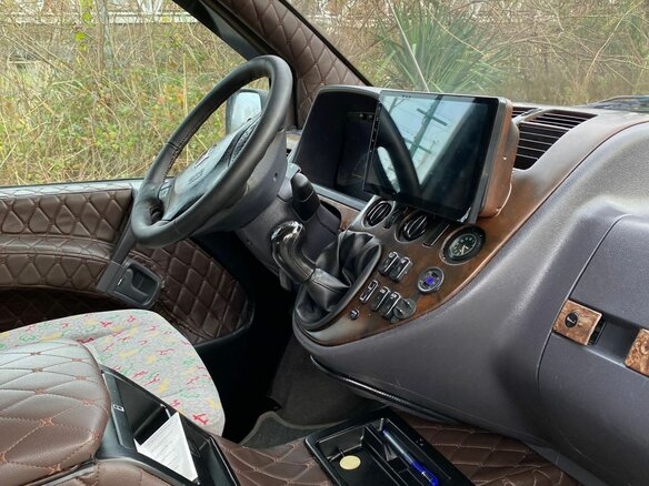 2000 Mercedes-Benz Vito 108 CDI I (W638), белый, 750000 рублей - вид 8