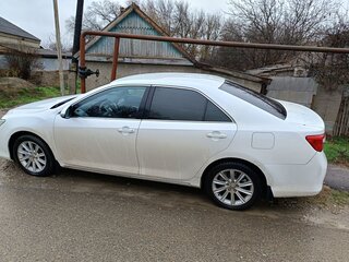 2014 Toyota Camry VII (XV50), белый, 1450000 рублей, вид 2