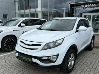 2015 Kia Sportage III Рестайлинг, белый, 1129000 рублей, вид 1
