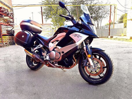 2012 Honda VFR 800X (Crossrunner), чёрный, 500000 рублей, вид 1