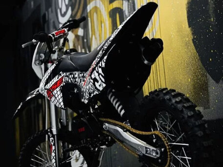 2025 BSE EX 125, чёрный, 86400 рублей, вид 2