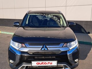 2019 Mitsubishi Outlander III Рестайлинг 3, синий, 1890000 рублей, вид 1