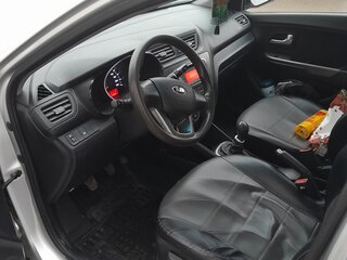 2012 Kia Rio 5-speed III, серебристый, 680000 рублей, вид 5