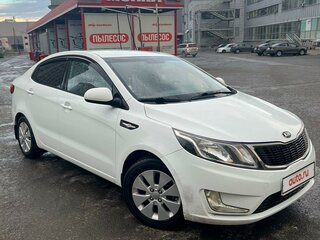 2014 Kia Rio III, белый, 930000 рублей, вид 2
