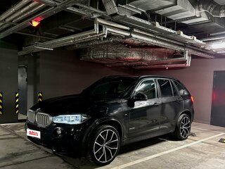 2013 BMW X5 50i III (F15), чёрный, 3390000 рублей, вид 3