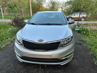 2017 Kia Rio III Рестайлинг, белый, 1150000 рублей, вид 2