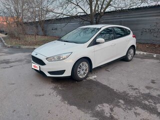 2016 Ford Focus III Рестайлинг, белый, 1300000 рублей, вид 5