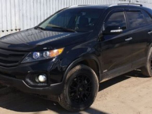 2011 Kia Sorento II, чёрный, 1300000 рублей - вид 2